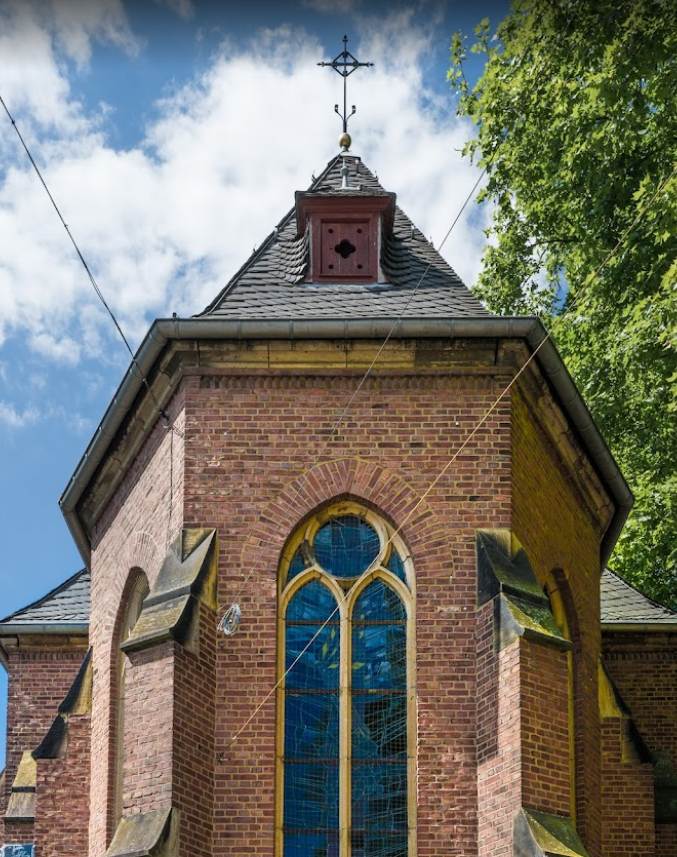 St. Aloysius Kapelle Aussenansicht 2 Leverkusen Opladen