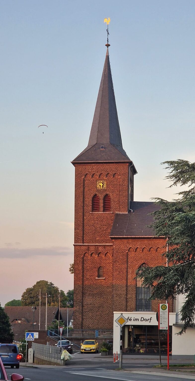 LuetzenkirchenWieheisstesrichtigLuetzebuemmelLuetzenboemmeloderdochLuetzebimmel